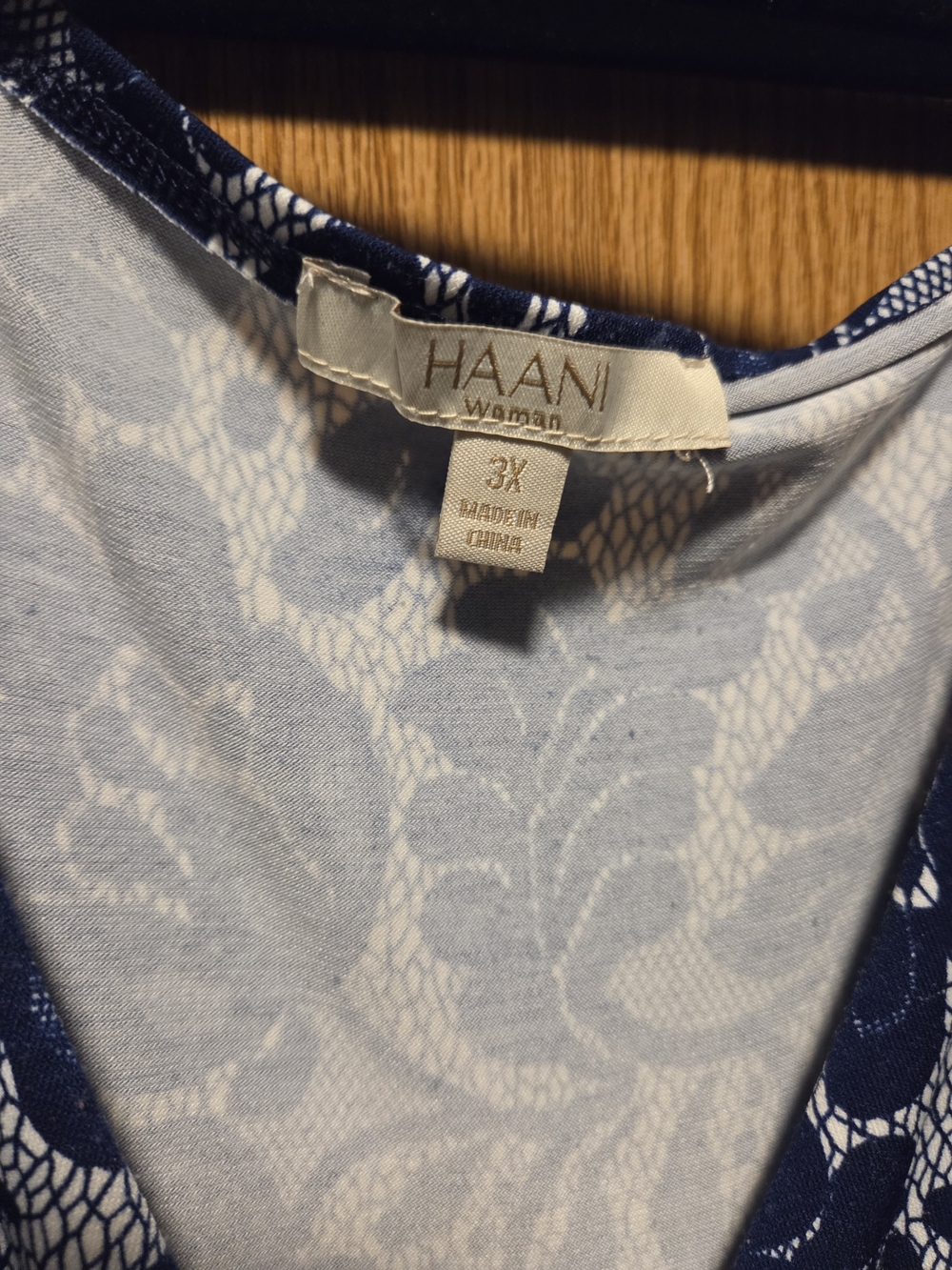Haani Navy and White Floral V-Neck Dress - Picture 2 of 2